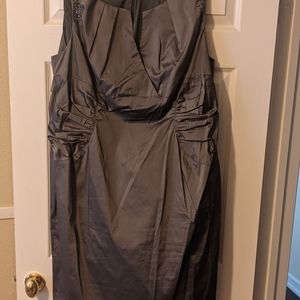 Adriana Papell Formal mid length sheath dress